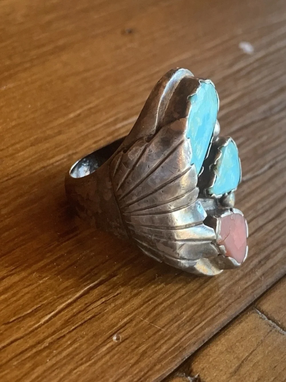 Vintage, heavy Turquoise & Coral Ring